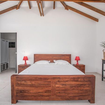Bungalow Pom 1, Piscine, A 5 Min Des Plages Le Vauclin Eksteriør bilde