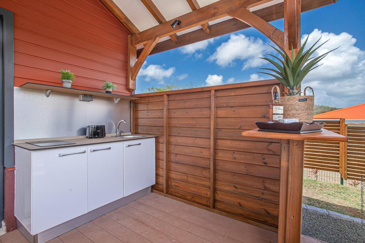 Bungalow Pom 1, Piscine, A 5 Min Des Plages Le Vauclin Eksteriør bilde