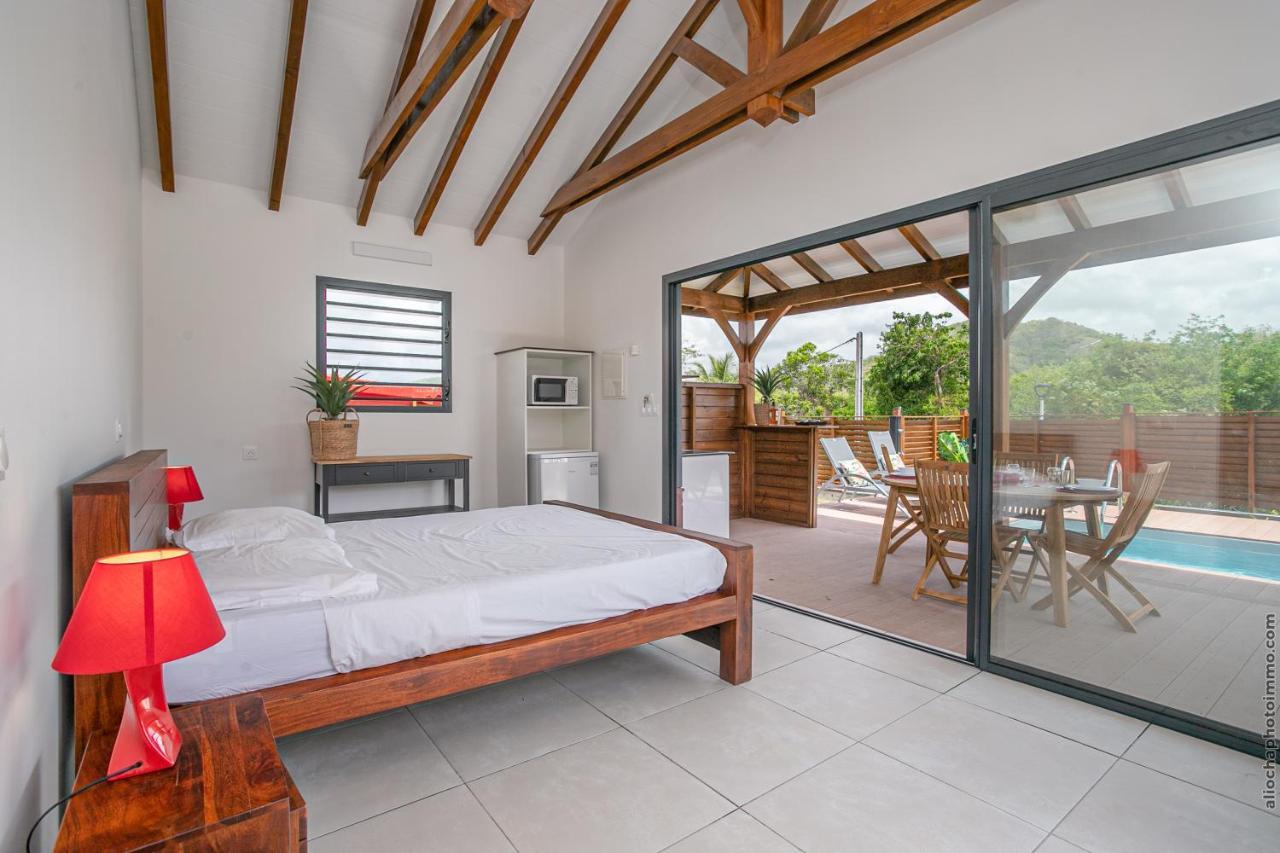 Bungalow Pom 1, Piscine, A 5 Min Des Plages Le Vauclin Eksteriør bilde